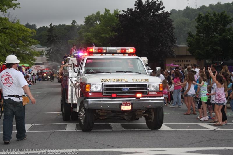 2009 Yorktown Heights Engine Company  Mardi Gras Parade