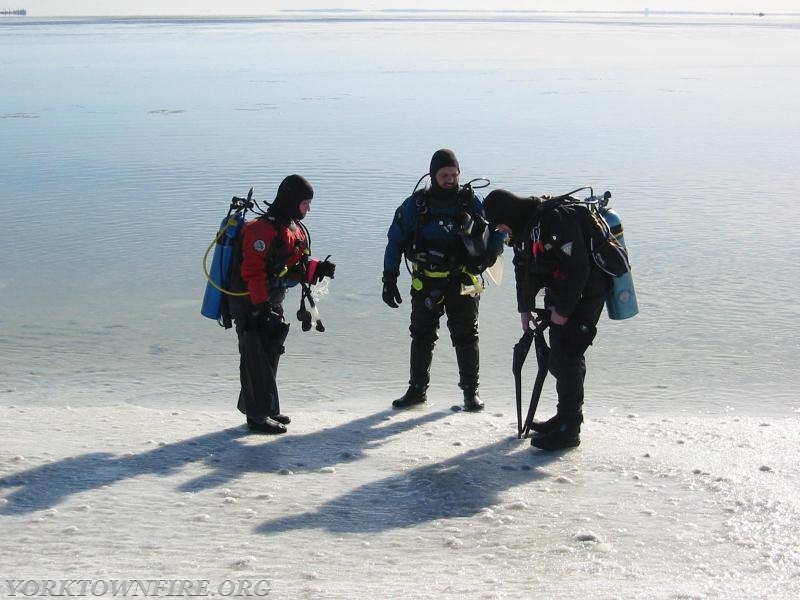 2004 Winter Cold water/weather Dive Cert. 