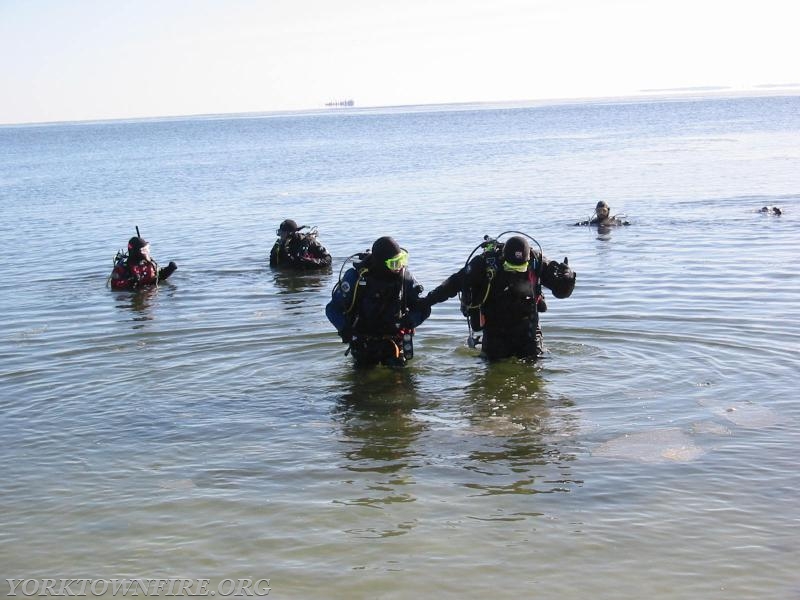 2004 Winter Cold water/weather Dive Cert. 